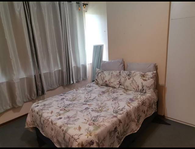 2 BEDROOM APARTMENT FOR SALE IN MANORS